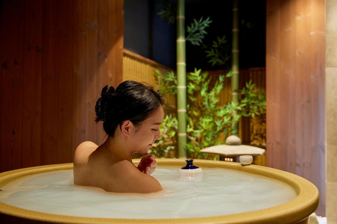 فيلا 古今 天下茶屋 With A Private Parking Lot And A Half Open-Air Bath And Direct To Kix أوساكا المظهر الخارجي الصورة