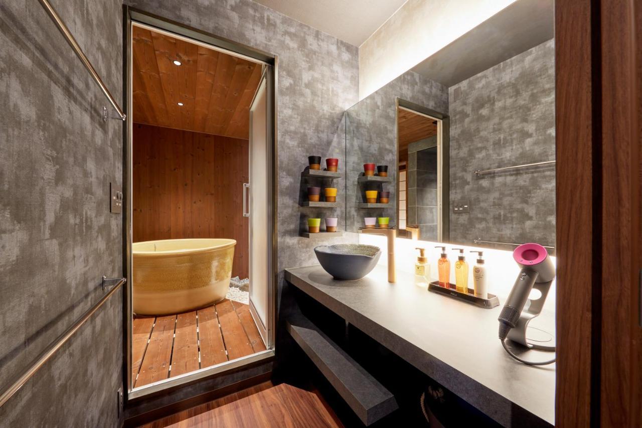 فيلا 古今 天下茶屋 With A Private Parking Lot And A Half Open-Air Bath And Direct To Kix أوساكا المظهر الخارجي الصورة