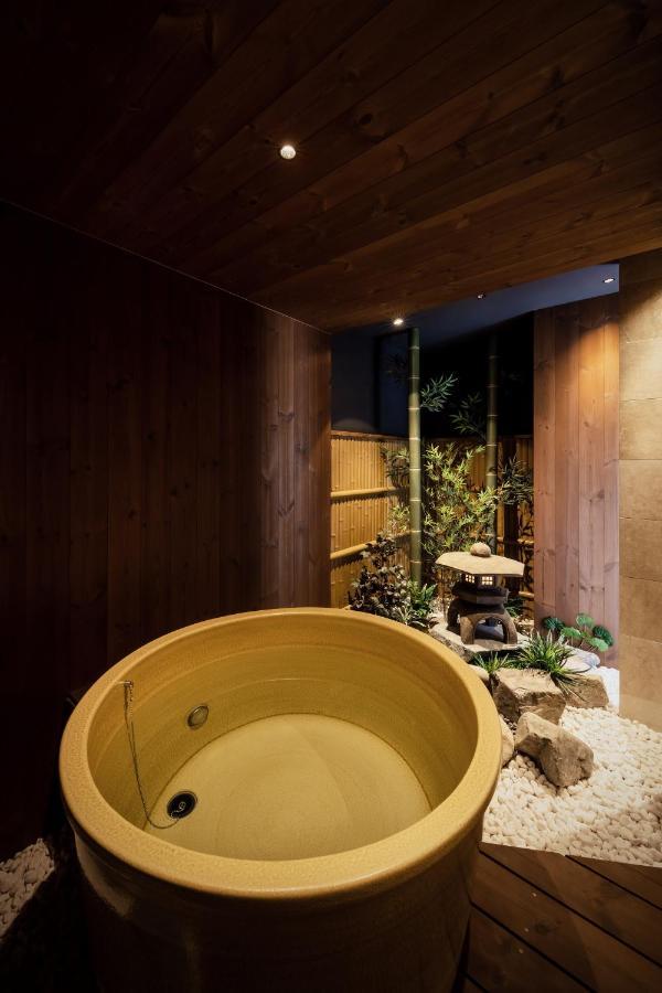 فيلا 古今 天下茶屋 With A Private Parking Lot And A Half Open-Air Bath And Direct To Kix أوساكا المظهر الخارجي الصورة